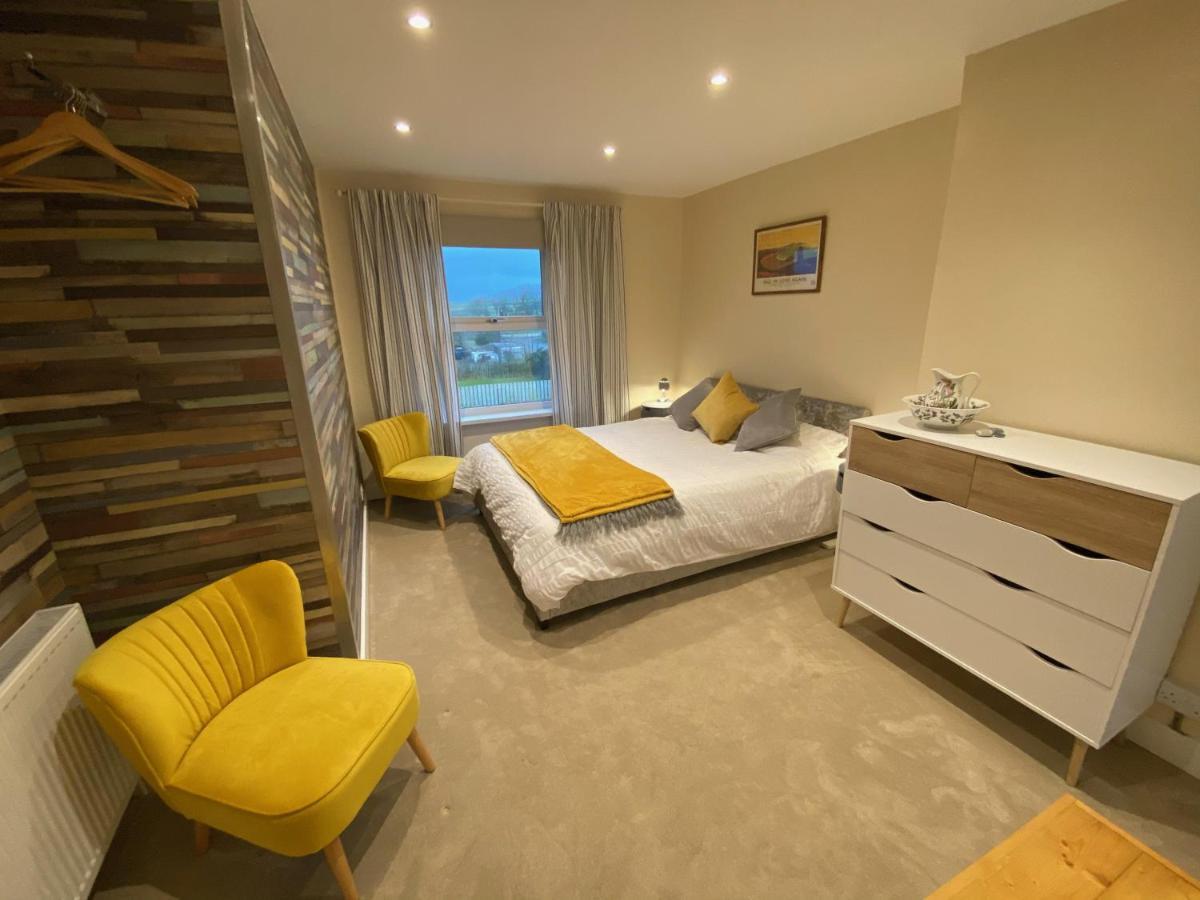 Noddfa Farm Guest House Haverfordwest Dış mekan fotoğraf